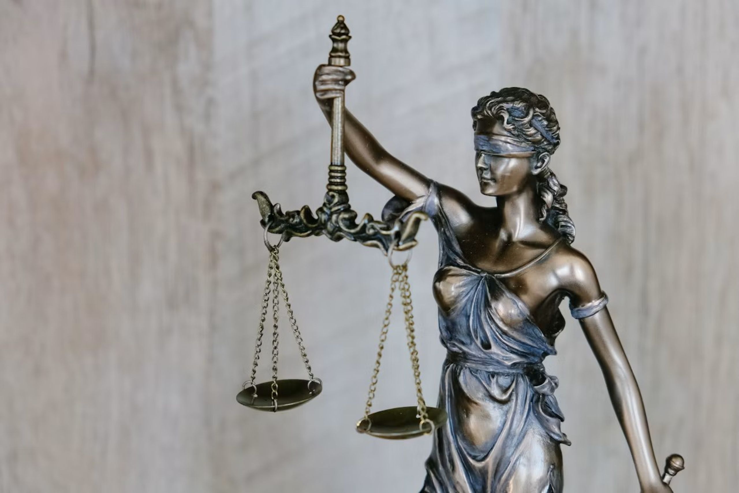 Contributi INPS dei soci di Srl: la Cassazione esclude gli utili non distribuiti dalla base imponibile